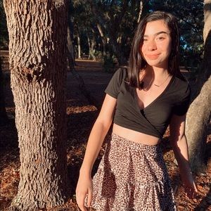 Meet your Posher, Julia